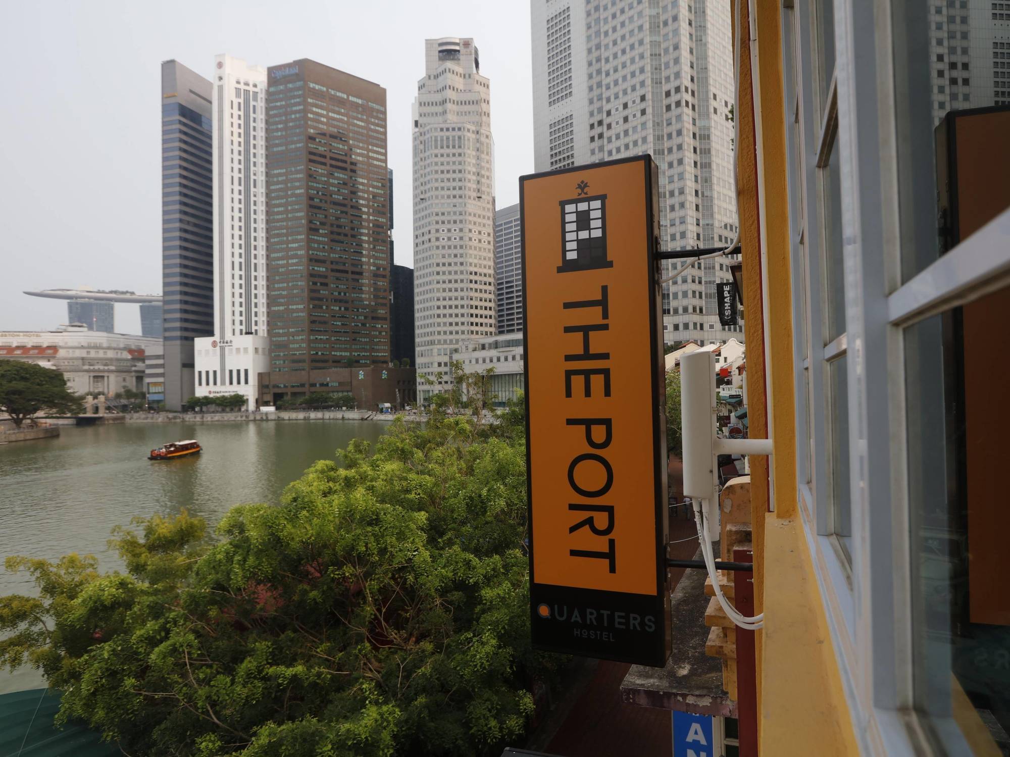 فندق سنغافورةفي  بيت شباب كابسول. بي إي إيه تي آت بوت كواي المظهر الخارجي الصورة